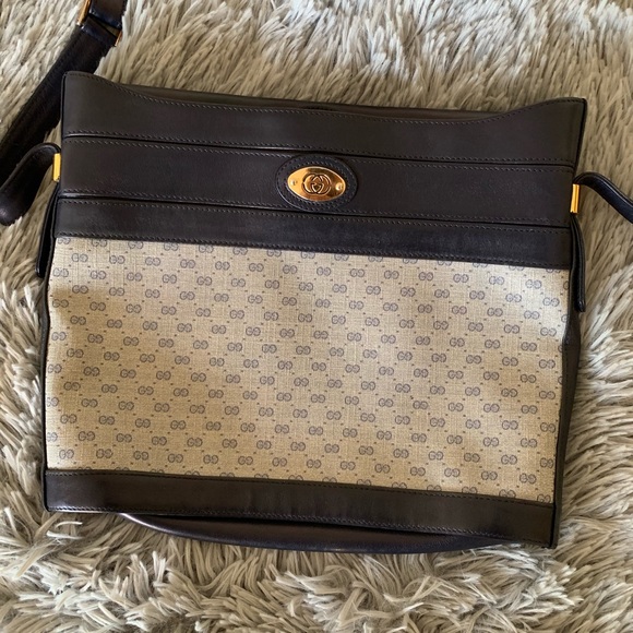 Gucci Handbags - GUCCI micro gg monogram crossbody bag